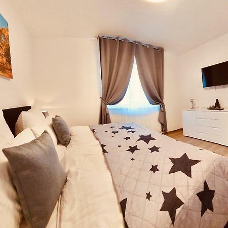 Apartament Comfort Primaverii Rîşnov Dış mekan fotoğraf